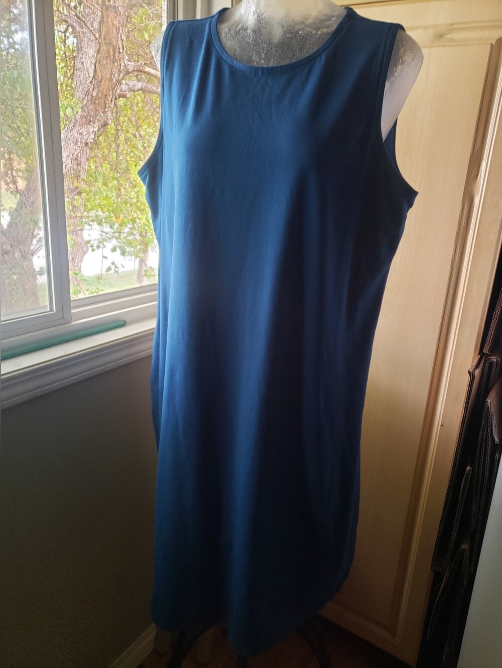 EILEEN FISHER Organic Linen Deep Blue Sleeveless Shift Dress